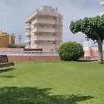 Bertur Voramar *