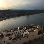 Bertur Voramar *